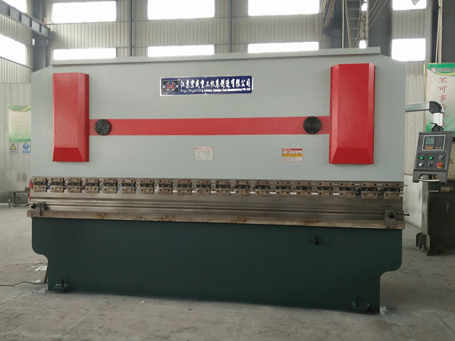 數(shù)控液壓板料折彎機