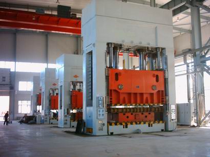 1000噸框架式液壓機(jī)